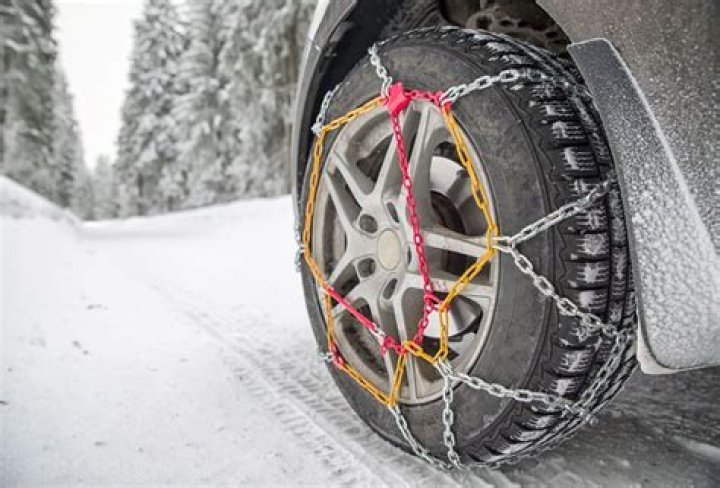 Can you drive on concrete with snow chains?