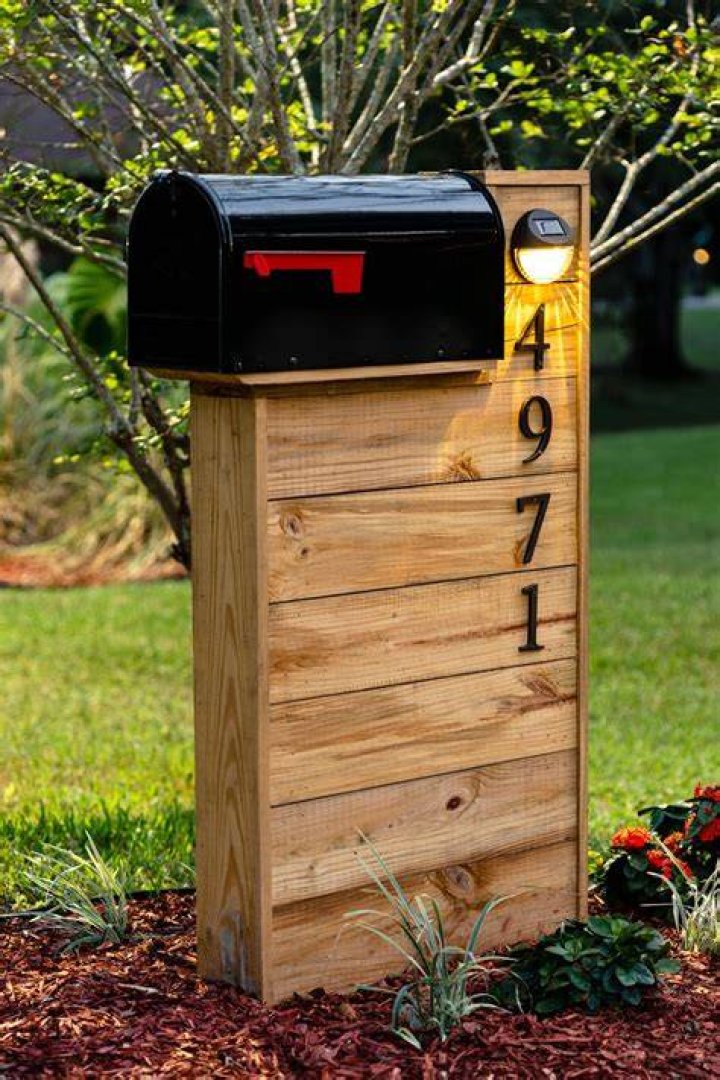 How do you clean the inside of a mailbox?