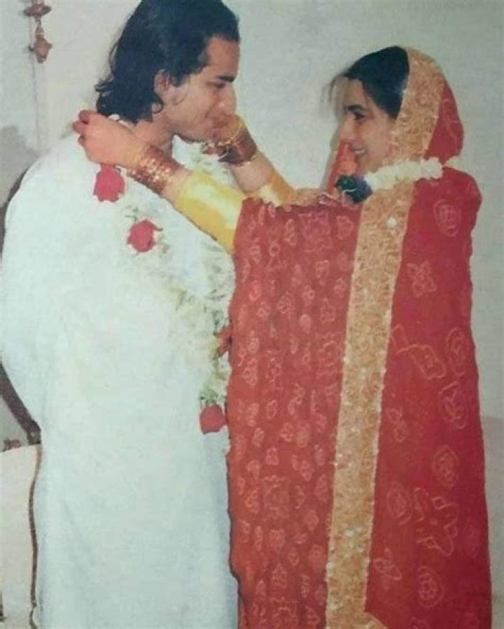 What is Amrita Singh age?